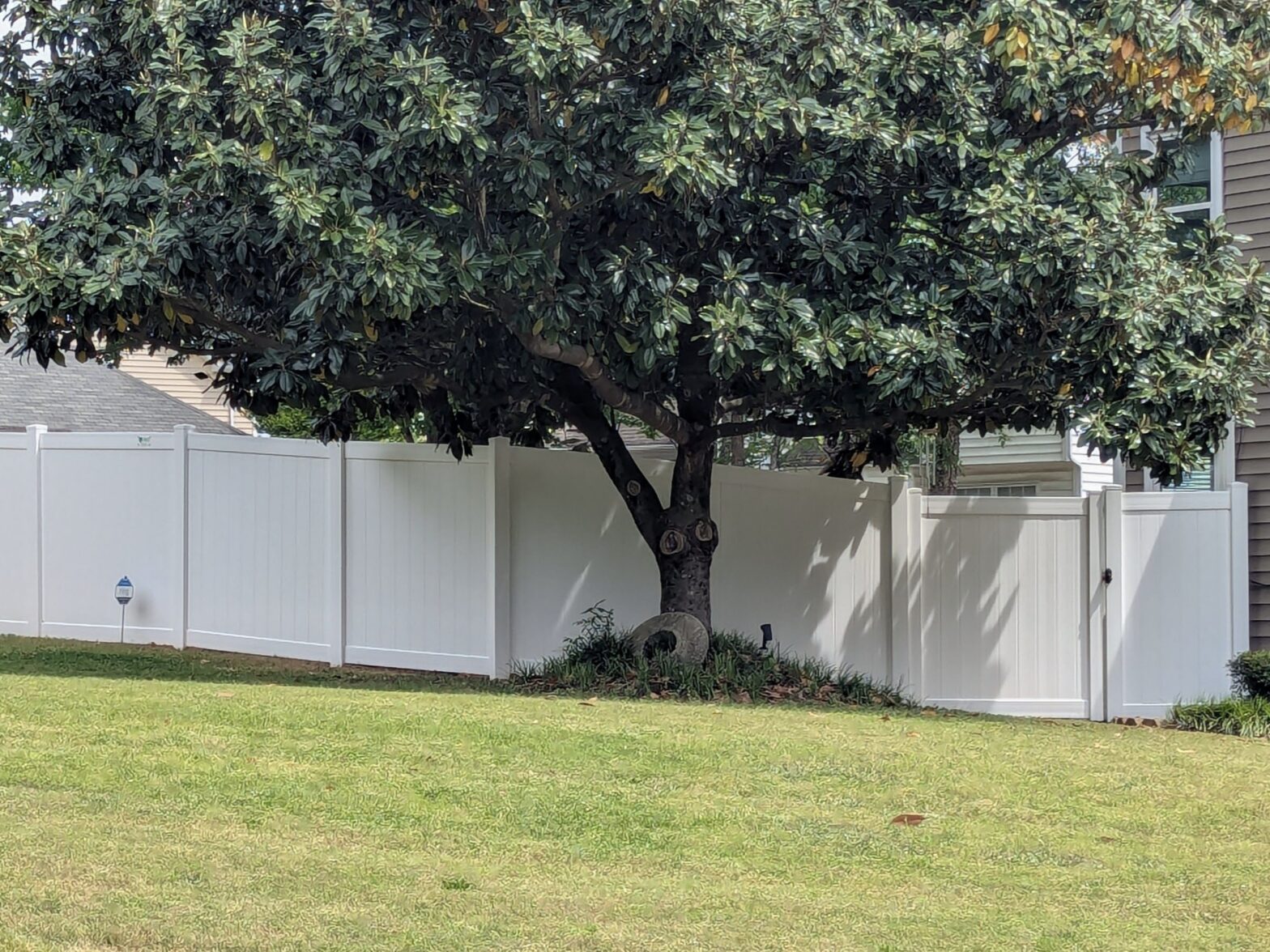 Photo of a vinyl fence from a Fort Mill SC fence company